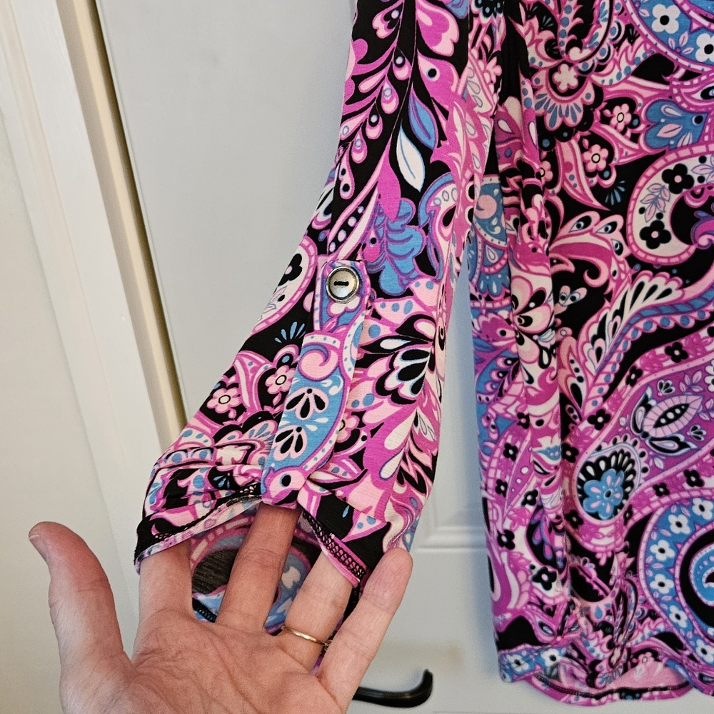 Dear Scarleyy Vibrant Paisley Women's Top - Picture 3 of 4